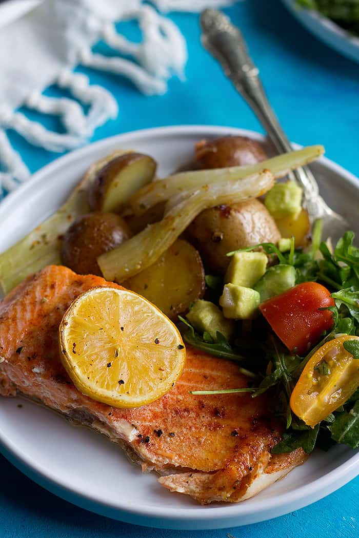 Easy and tasty baked salmon recipe. 