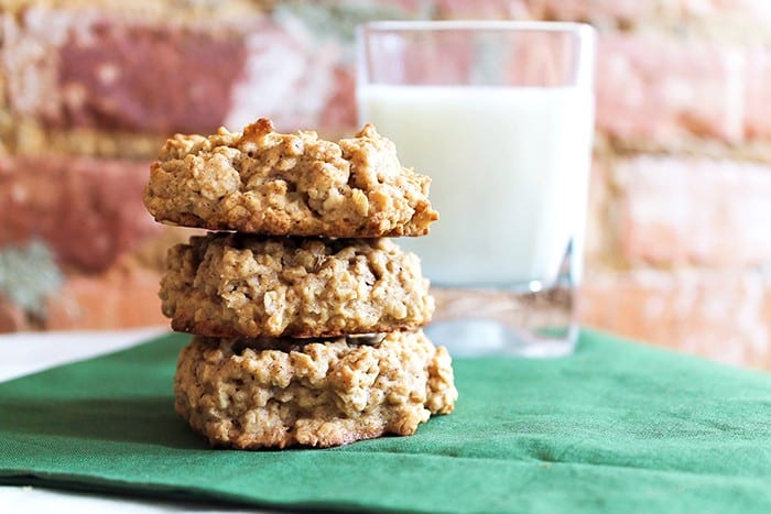 Oatmeal walnut cookies are chunky and tasty. Have these chunky oatmeal cookies with a glass of milk to taste all the happiness!