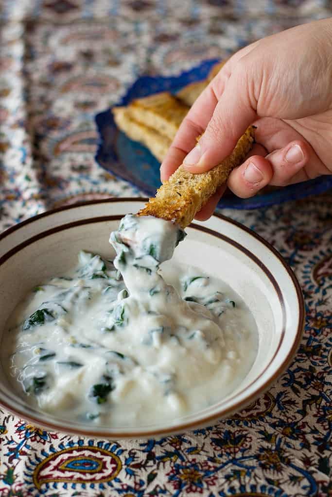 Spinach Yogurt Dip Persian Style (Borani Esfenaj) • Unicorns in the Kitchen