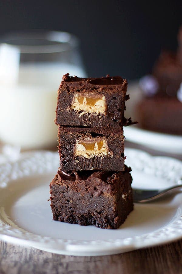 These stuffed brownies have a piece of snickers inside! 