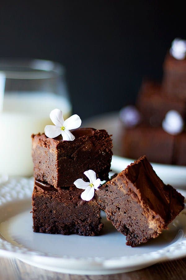 These snicker brownies are everyone's favorite. 