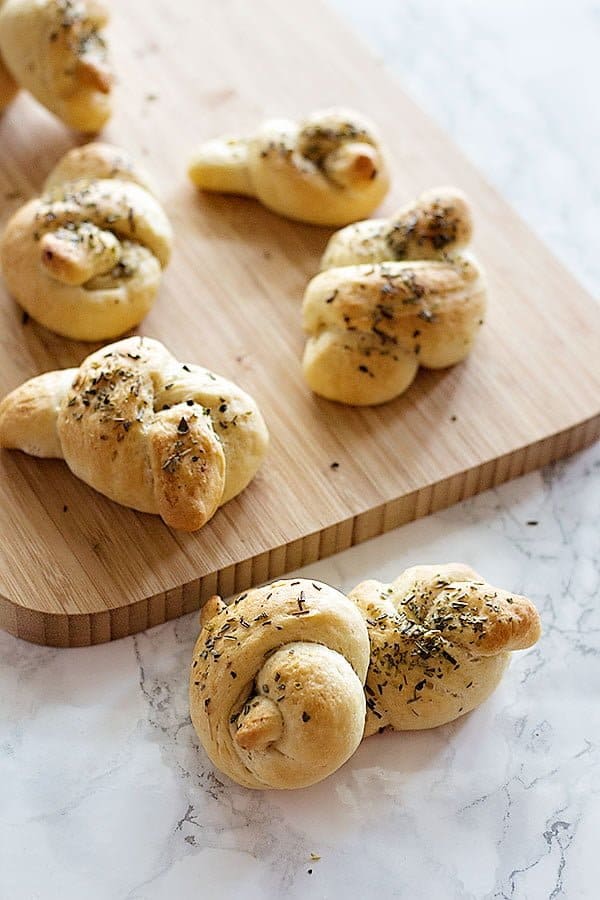 These Easy Fluffy Garlic Knots pair well with any dish and are super easy to make. The ingredients are simple and the steps are even simpler!