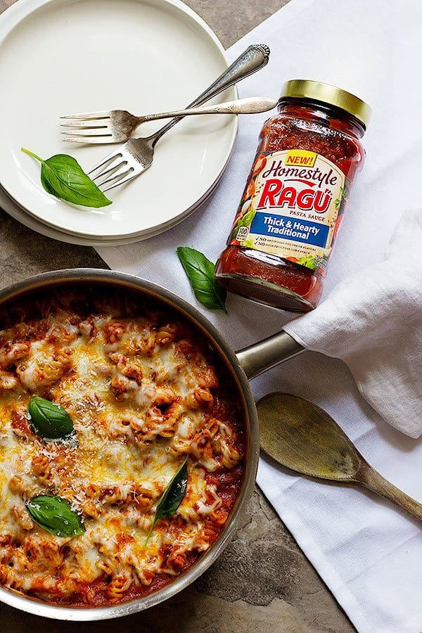 Love pasta? Try this one pot chicken parmesan pasta made with chicken breast and pasta sauce. 