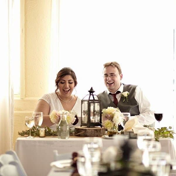 Today I'm going to tell you all about our August 14th wedding! How we prepared for it and how it was. I'm going to tell you about the favors and the food we served. It was an amazing day!