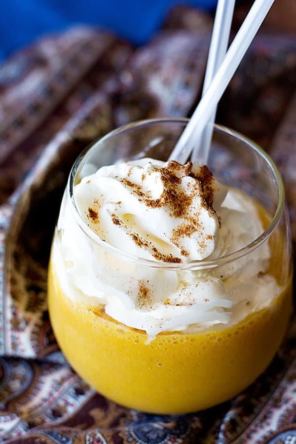 Start your morning with an all-time favorite fall dessert flavored smoothie. Pumpkin Pie Smoothie is naturally sweetened and tastes just like pumpkin pie! 