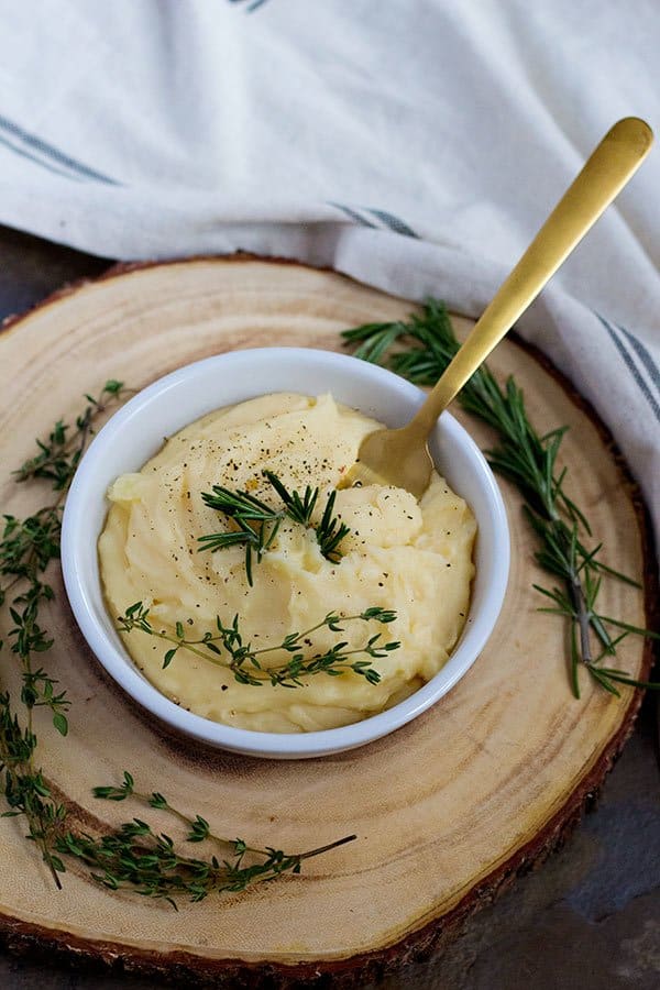 Triple cheese mashed potatoes is the ultimate comfort food! The name says it all: three different types of cheese! Pair it with some delicious tilapia and you have a whole meal in no time. 