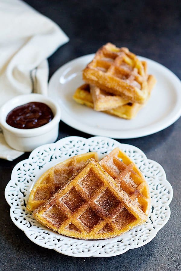 These flavored waffles are fluffy and crisp served with chocolate. 