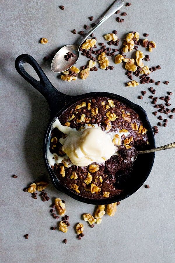 Nothing beats a good ooey gooey Double Chocolate Walnut Skillet Brownie with a large glass of milk. You'll need only a few ingredients to make this delicious skillet brownie!