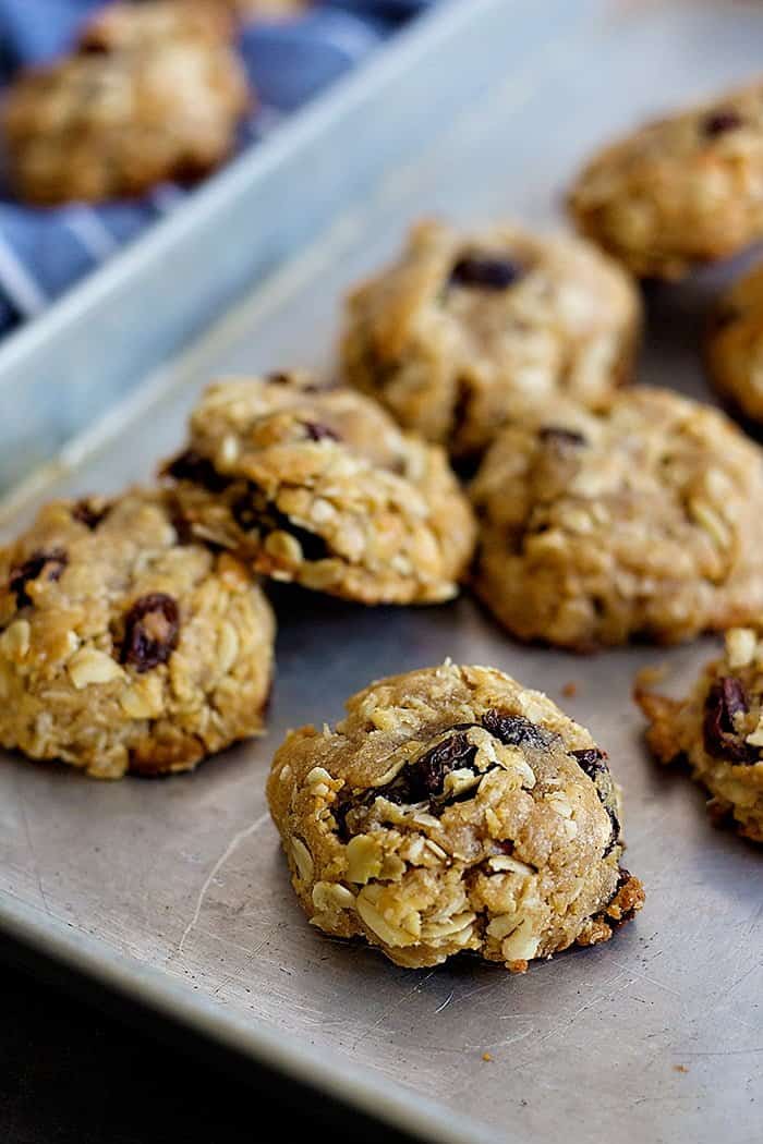 A match made in heaven, these Peanut Butter Oatmeal Raisin Cookies are perfect with a glass of milk! They are chewy, plump and very tasty!