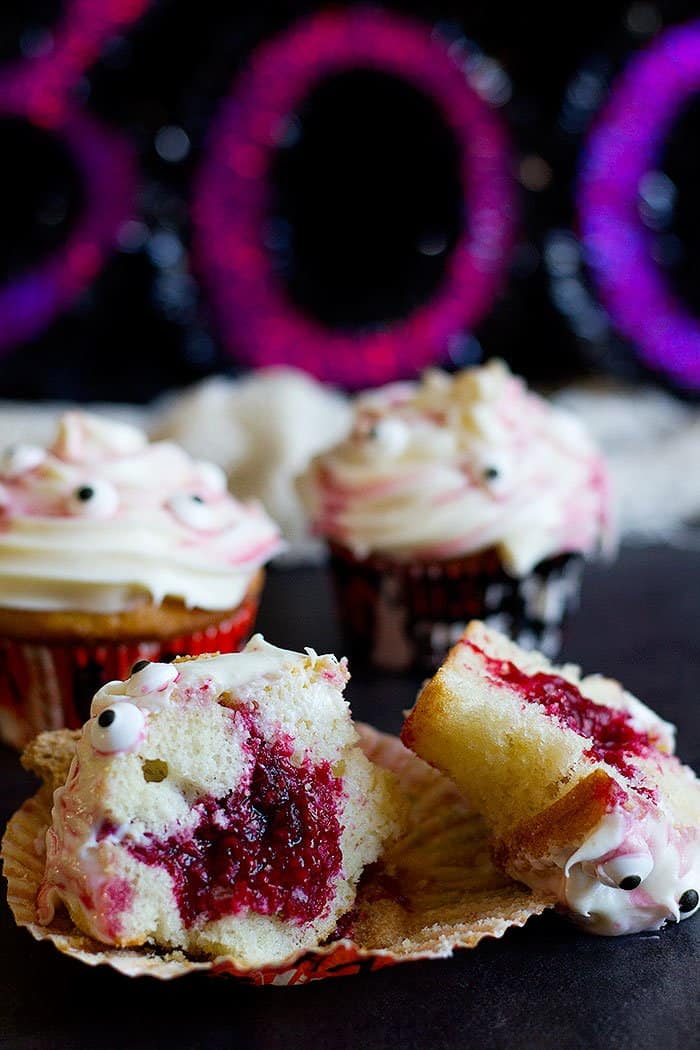 Spooky Treats for Halloween. From unicornsinthekitchen.com