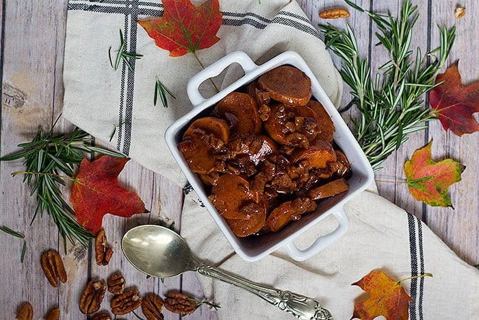 Maple Pecan Sweet Potatoes | maple pecan sweet potatoes mashed | maple pecan sweet potato Casserole | from unicornsinthekitchen.com 