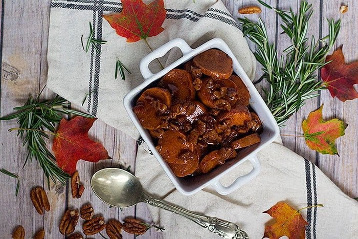 Maple Pecan Sweet Potatoes | maple pecan sweet potatoes mashed | maple pecan sweet potato Casserole | from unicornsinthekitchen.com 