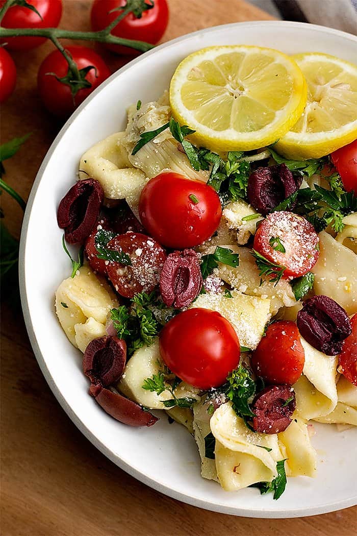  This tortellini summer pasta salad with a Mediterranean twist is the perfect side dish for any potluck. Make this easy tortellini salad with just a few ingredients. 