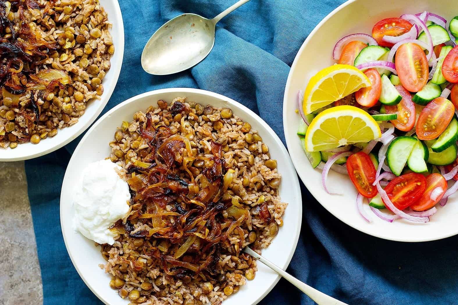 Mujadara is a simple Lebanese lentil and rice dish with crispy onions that’s packed with flavor. This lentils and rice recipe calls for a few ingredients and is very easy to make.