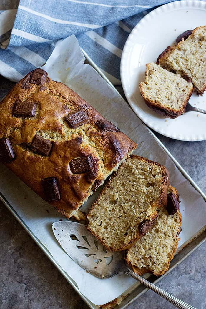 Let the peanut butter banana bread cool completely before slicing. 