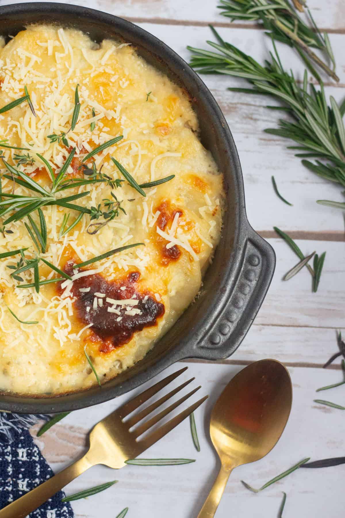 Homemade scalloped potatoes is creamy and cheesy. It'a the perfect side dish.