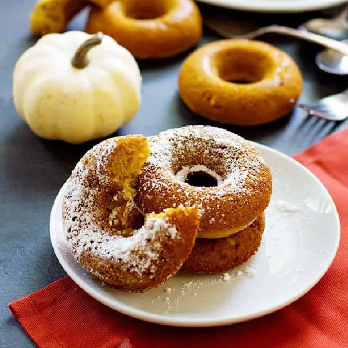 Baked Pumpkin Donuts are so simple and can be made in less than an hour using basic ingredients that are already in your pantry.
