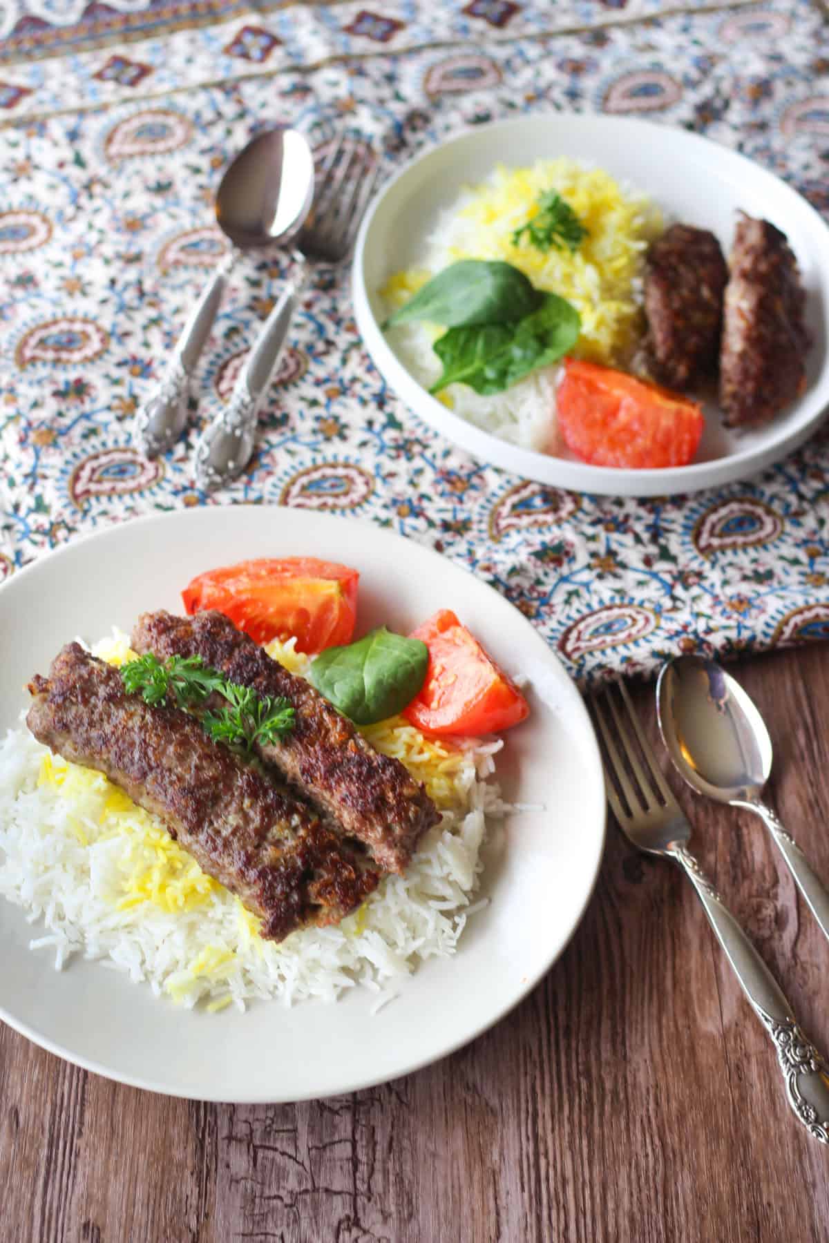 Kabab Tabei is a delicious dish that you can make if you like to have kebabs but you don't want to use a grill or you don't have one. It's simple and can be ready in an hour with a handful of ingredients!