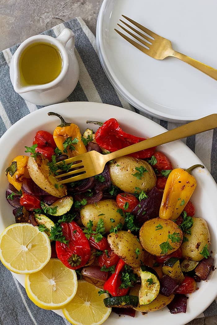 Mediterranean Oven Roasted Vegetables • Unicorns in the Kitchen