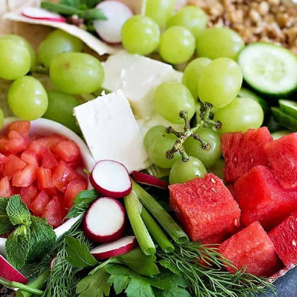 Easy Persian Appetizer Platter • Unicorns in the Kitchen