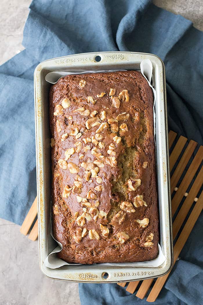 Learn how to make the best healthy banana bread using applesauce and just a few ingredients. 