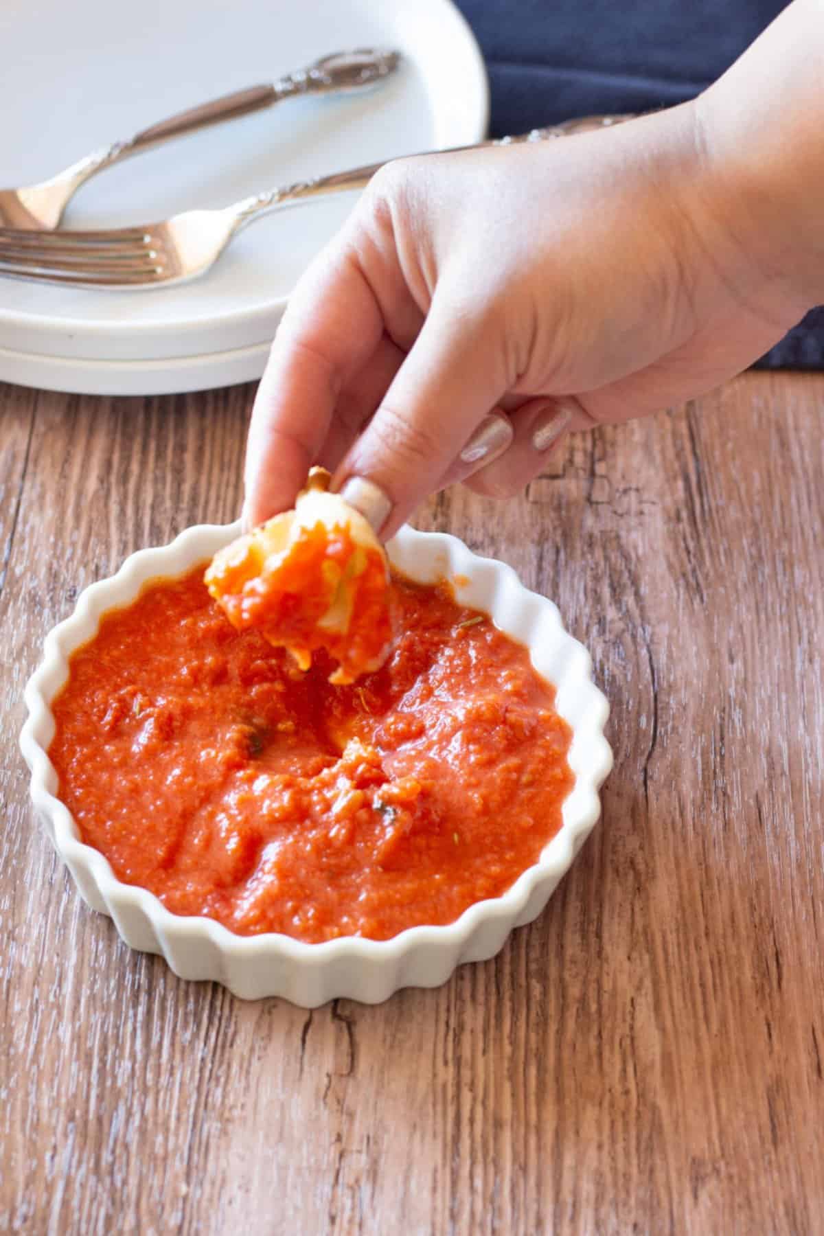 cheesy monkey bread dipped in marinara sauce. 