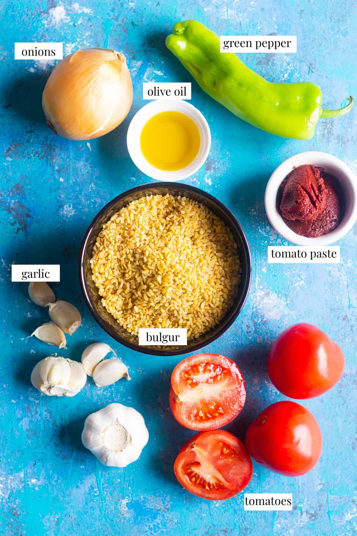 To make turkish bulgur you need bulgur, olive oil, onion, tomatoe, pepper, tomato paste and garlic. 