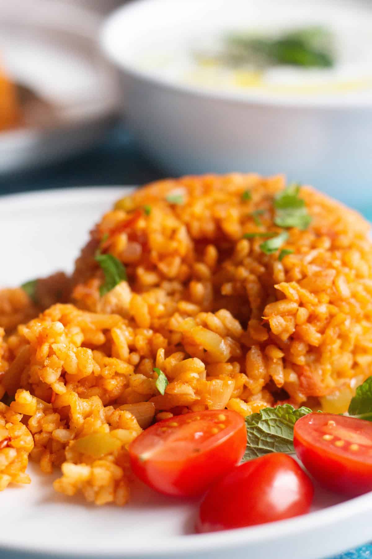 Close up shot of the final bulgur dish. 