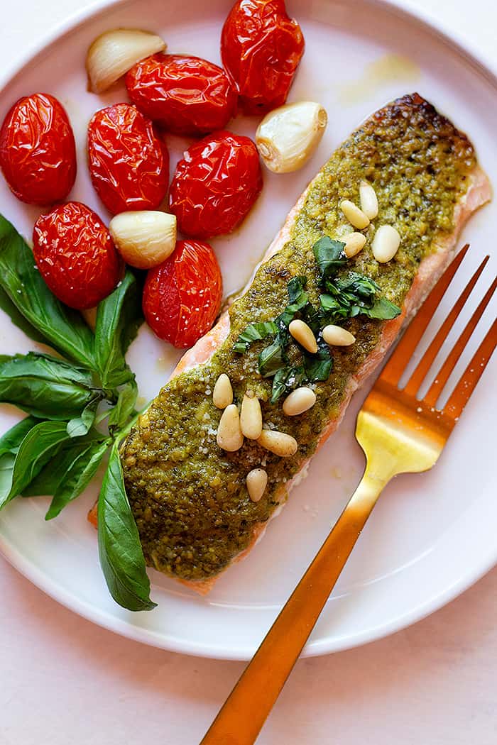 This recipe is so easy to make, serve with roasted garlic and tomatoes for more flavor. 
