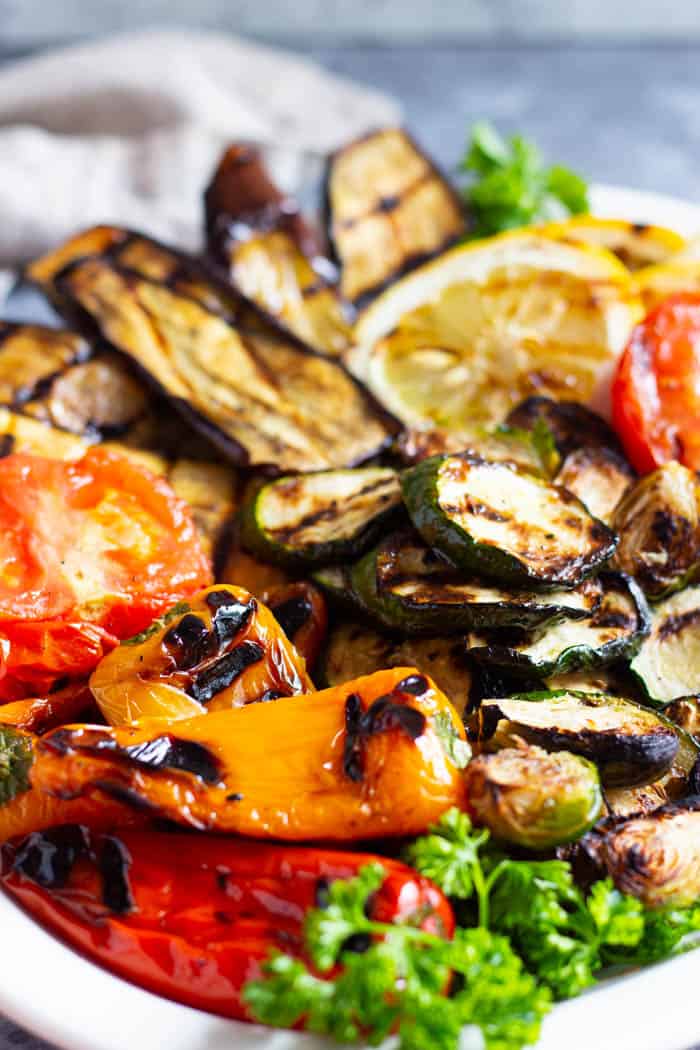 Here is an easy Mediterranean grilled vegetables recipe with so much flavor! These grilled vegetables are served with a zesty dressing and make a delicious side dish.
