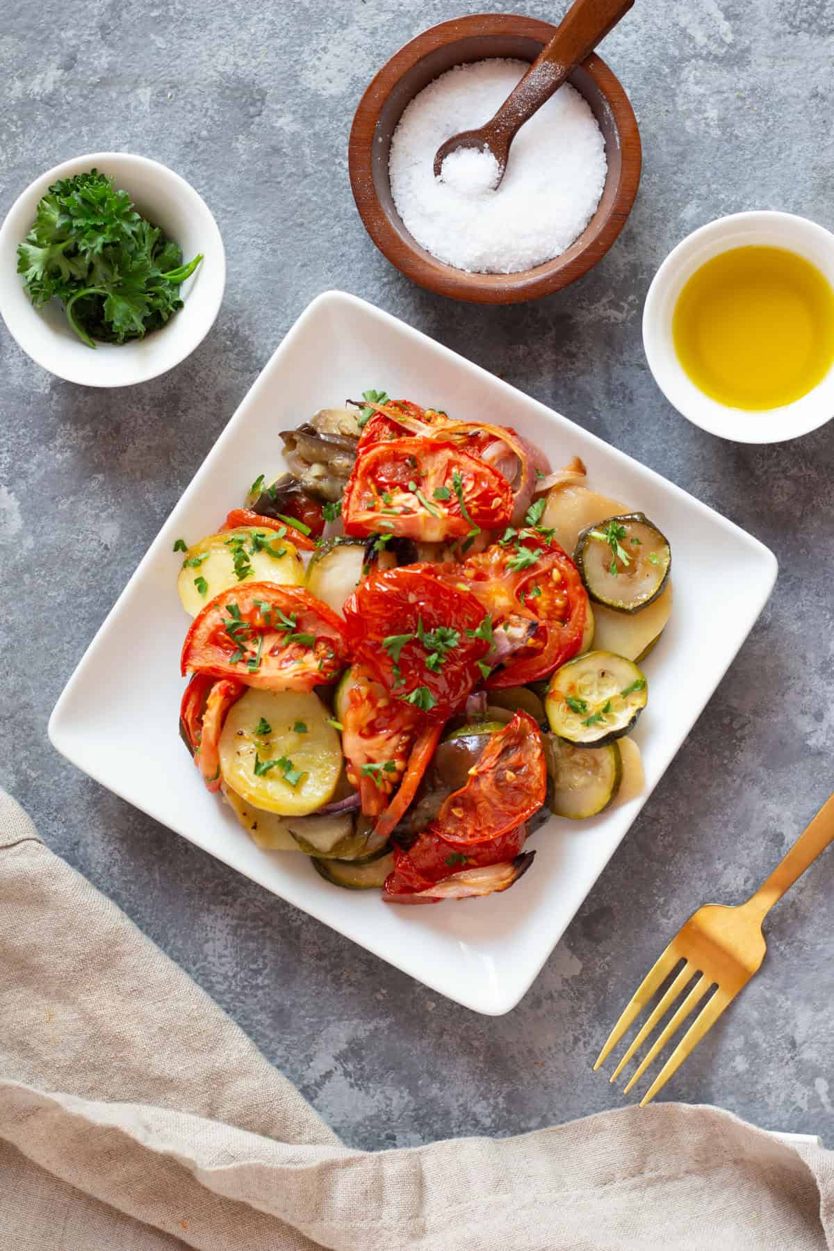 The vegetables in this dish are flavored with olive oil and are soft and tender. 