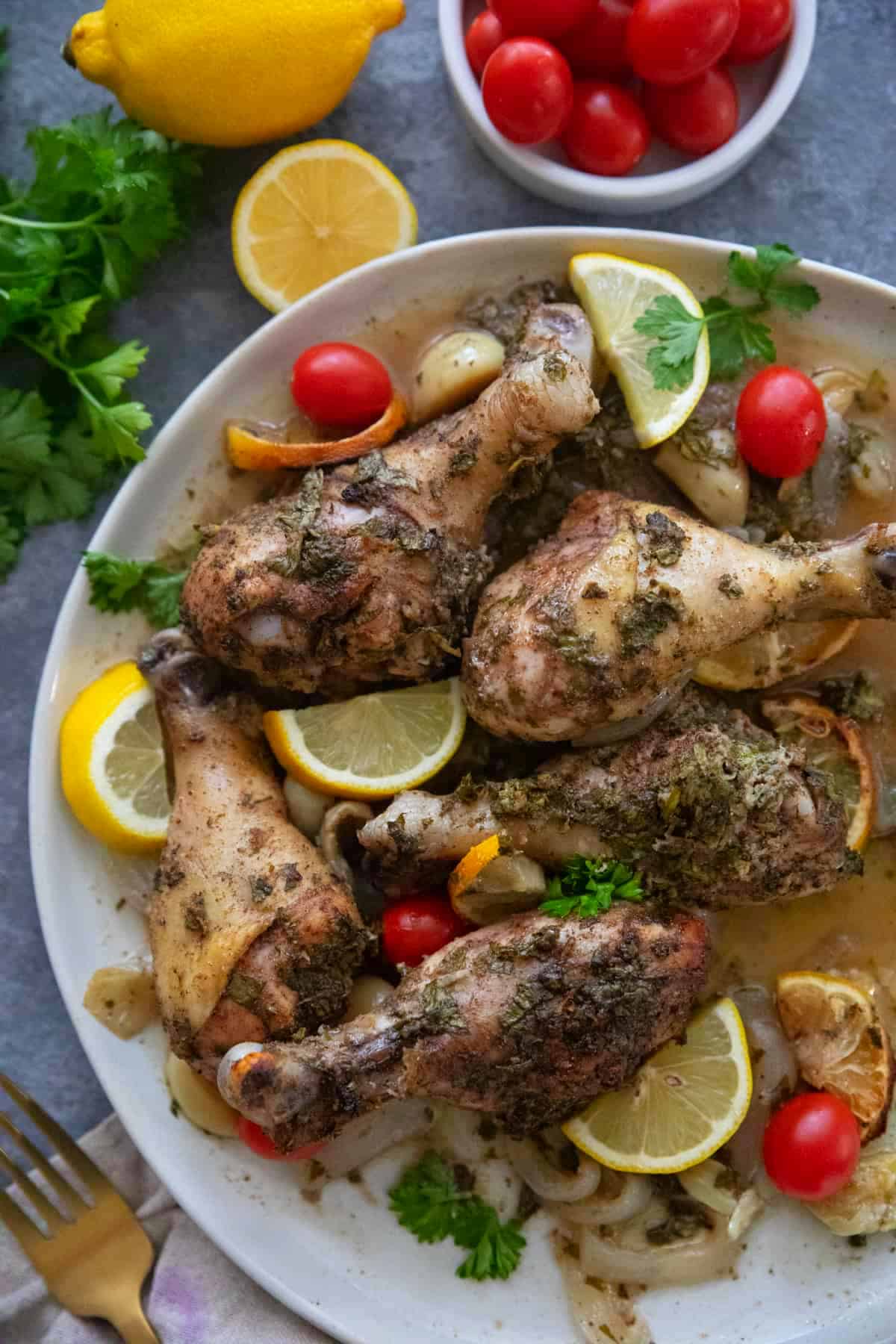 Overhead shot of baked chicken drumsticks. 