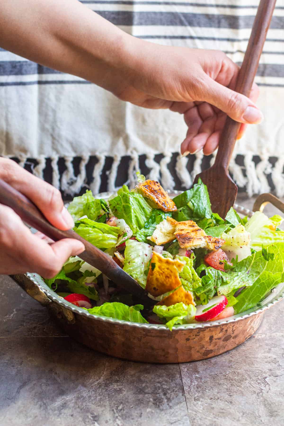 fattoush salad recipe is easy and very tasty. Mix the greens with crispy toasted pita. 