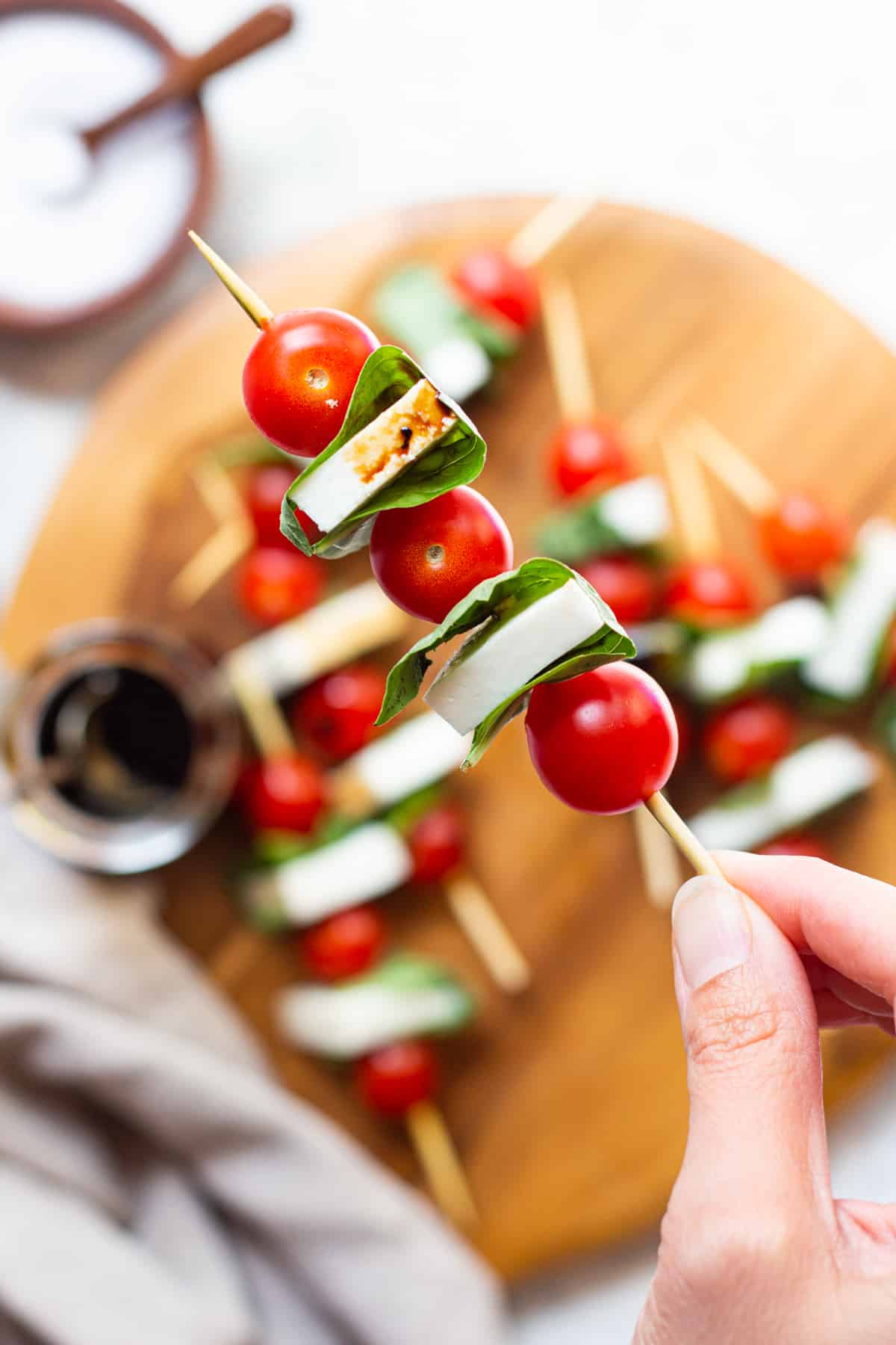 Easy appetizers made with mozzarella, tomatoes and basil. 