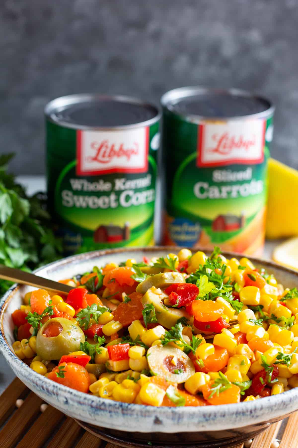 I used libby's sweet corn and carrots for this recipe.