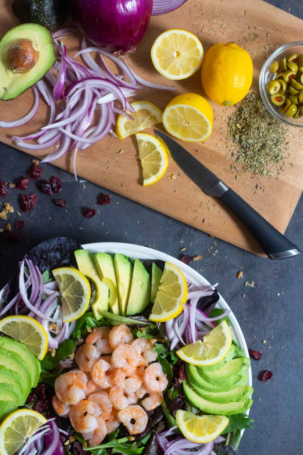 This avocado shrimp salad is best served fresh. 