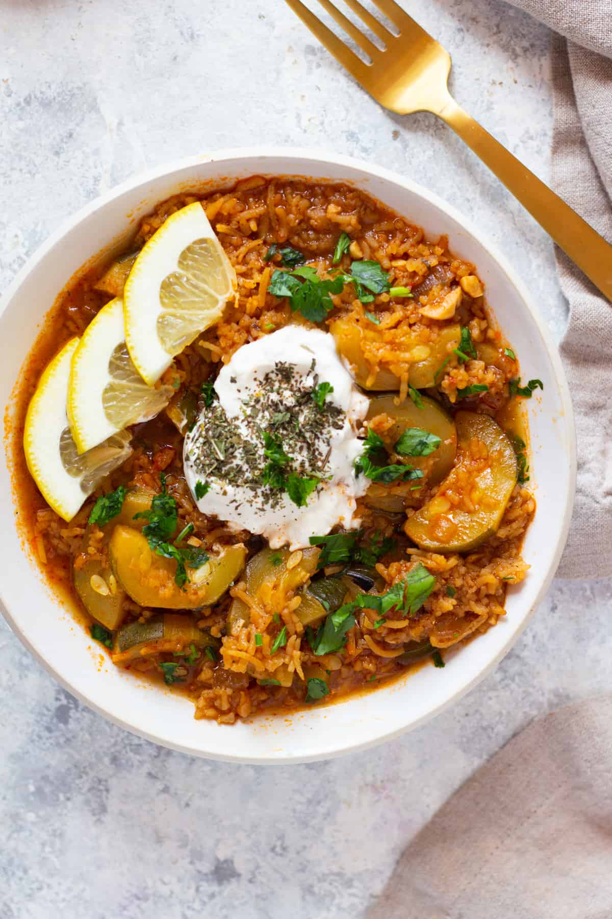 This Turkish zucchini stew is heart, healthy and so easy to make. It's made in one pot and is ready in just 30 minutes.
