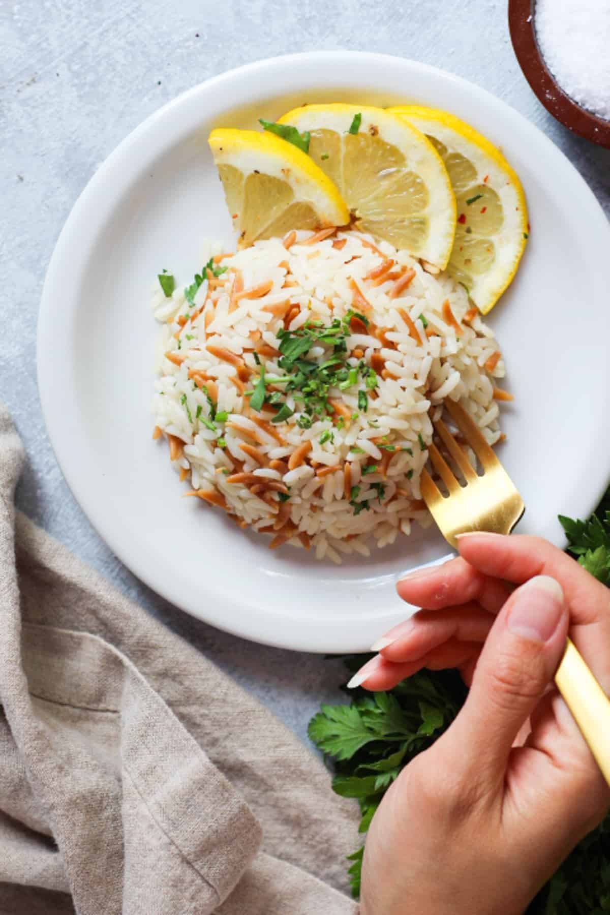 Turkish rice pilaf with orzo is a simple side dish you can serve with almost anything. It calls for only 4 ingredients and is ready in 30 minutes. 
