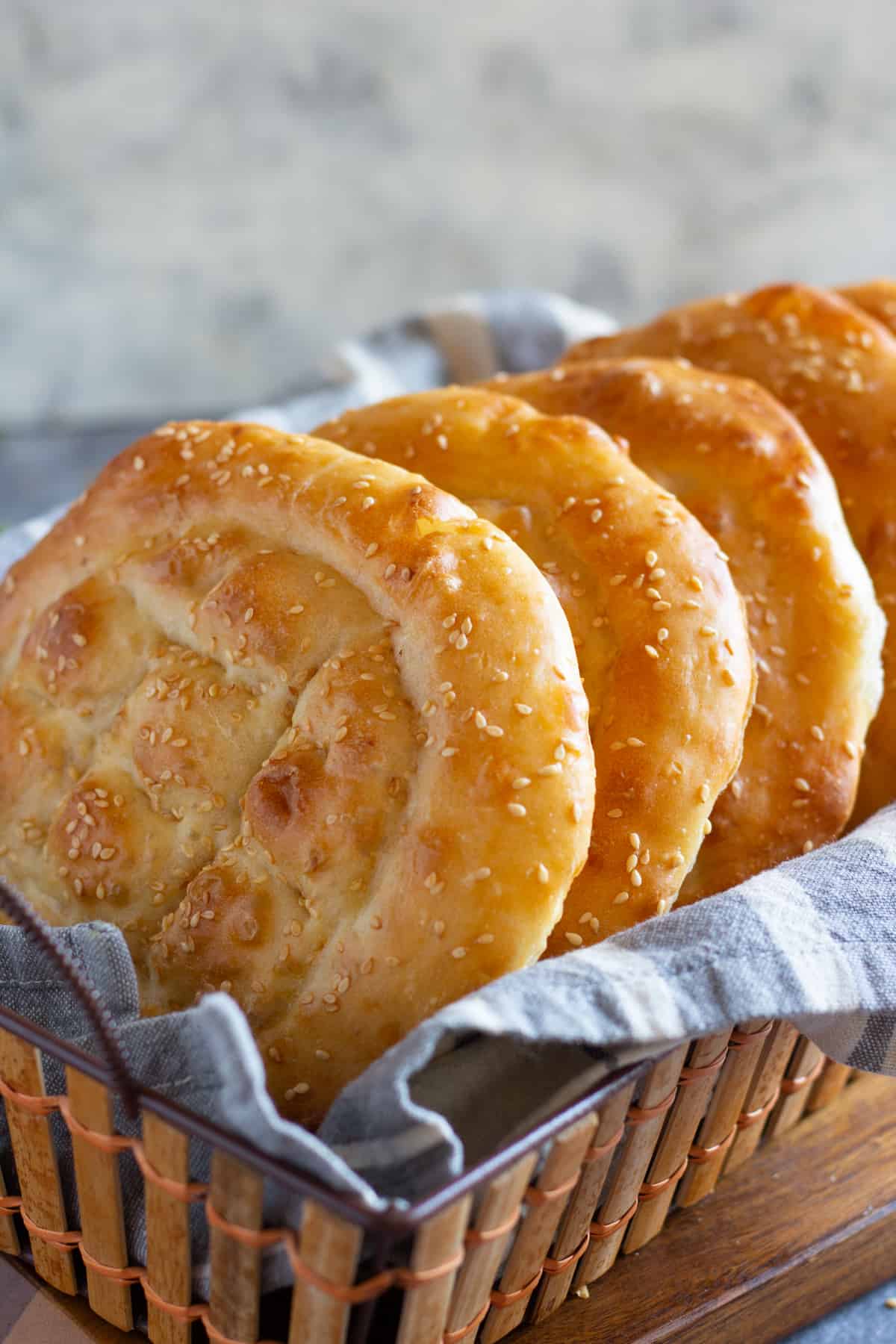 Turkish pide bread is a traditional no knead flatbread that's fluffy and so easy to make. Fresh out of the oven, this bread is fluffy and perfect with some cheese.
