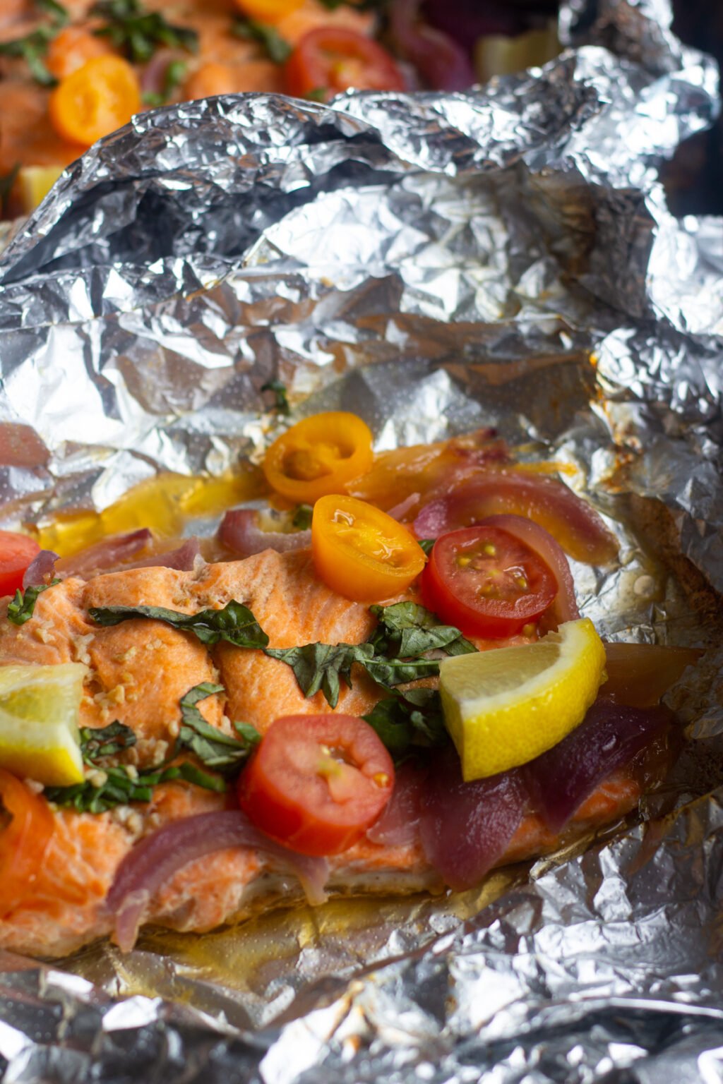 Honey Lemon Baked Salmon in Foil Recipe • Unicorns in the Kitchen