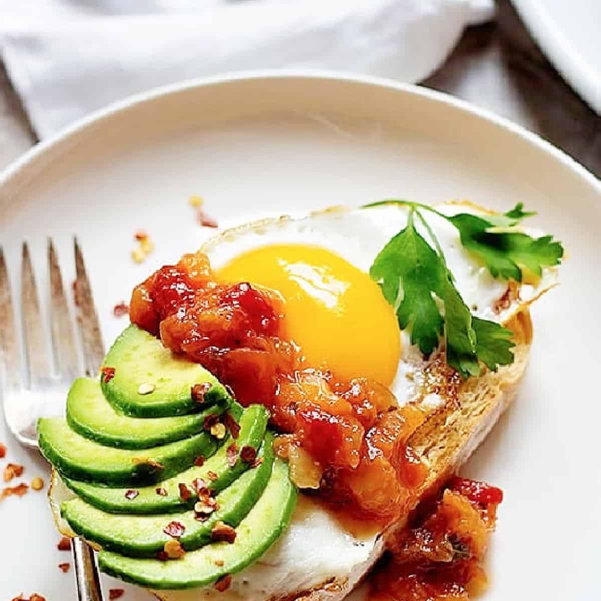 Say good bye to boring breakfast. This Sweet and Spicy Breakfast toast is here to help you start a delicious day. Start the day with a kick of salsa for more flavor! Say good bye to boring breakfast. This Sweet and Spicy Breakfast toast is here to help you start a delicious day. Start the day with a kick of salsa for more flavor!
