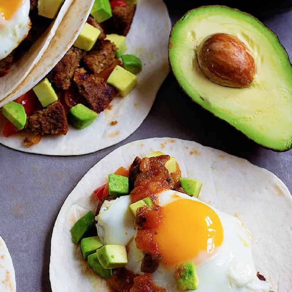 This Breakfast Tacos Recipe is easy, simple and quick to make. It's full of veggies and so delicious that no one could resist! 
