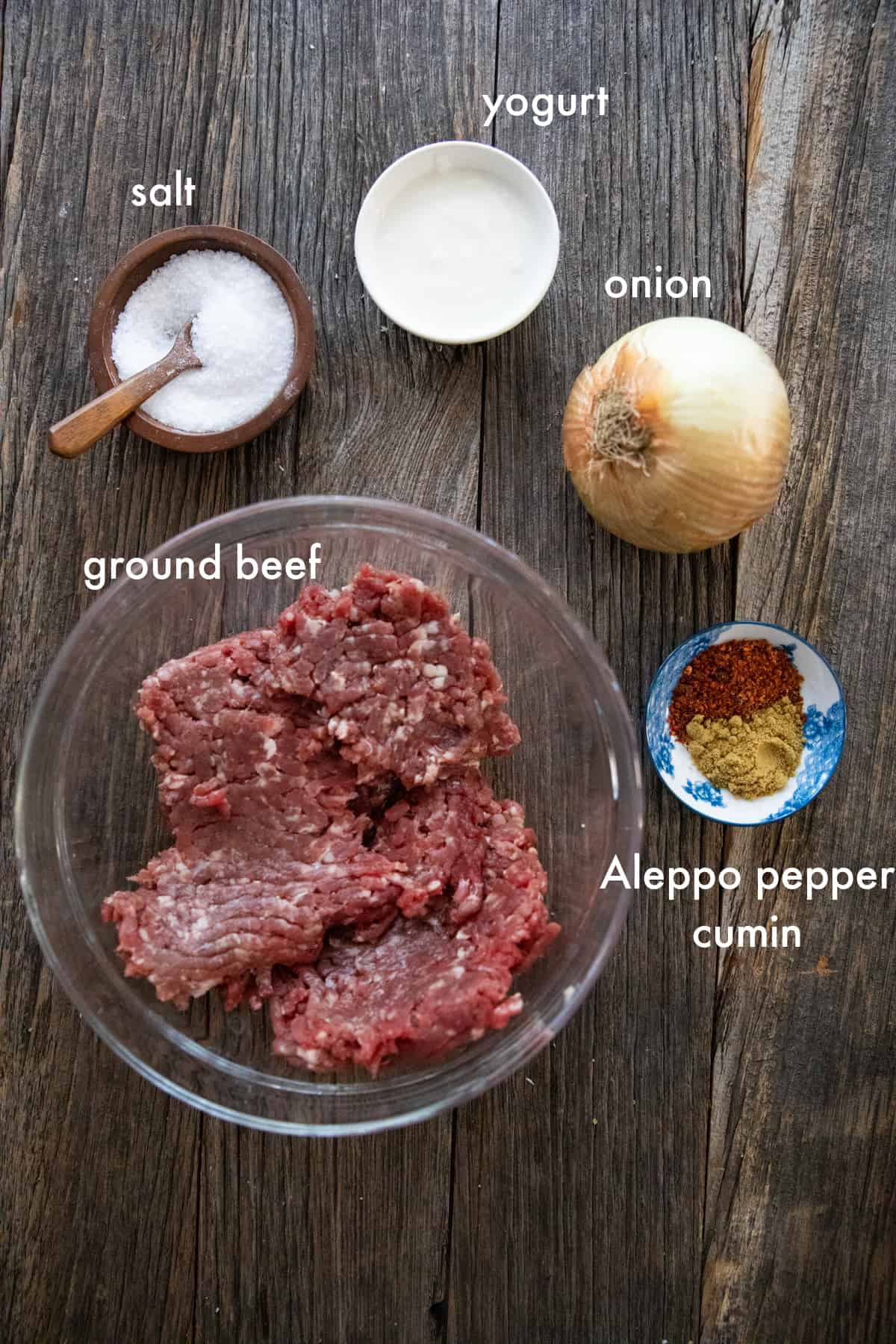 To make this recipe you need onion, ground beef, spices and yogurt. 