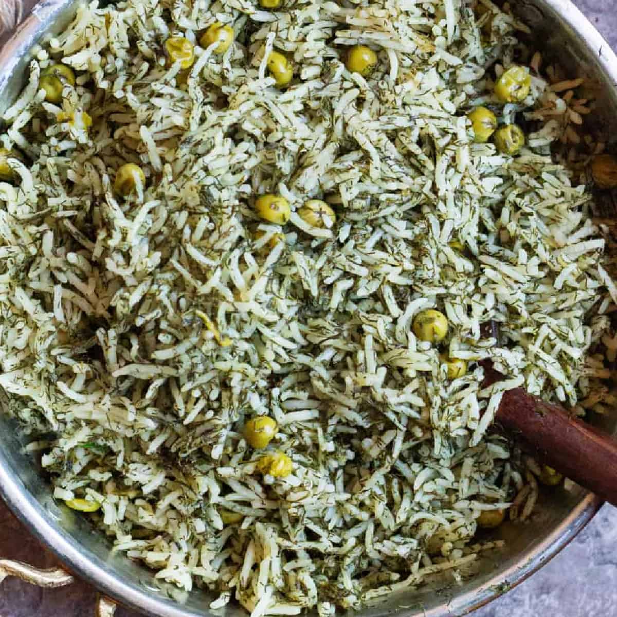 Dill rice with peas is a vegan Persian recipe that is made in one pot with only 5 ingredients. This simple, aromatic side dish is ready in 30 minutes and is perfect for any occasion and you can serve it with chicken, beef or seafood.
