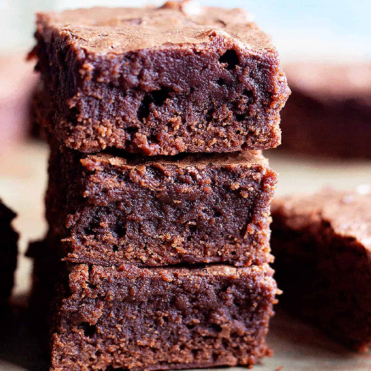 Rich Nutella brownies are made with just a few ingredients and are incredibly fudgy and tasty. Make sure to watch the video to learn how to make these brownies. 
