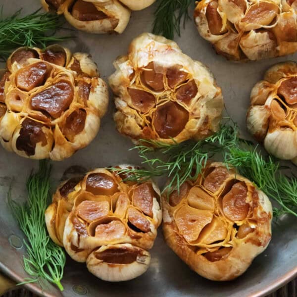 roasted garlic recipe. How to roast garlic.