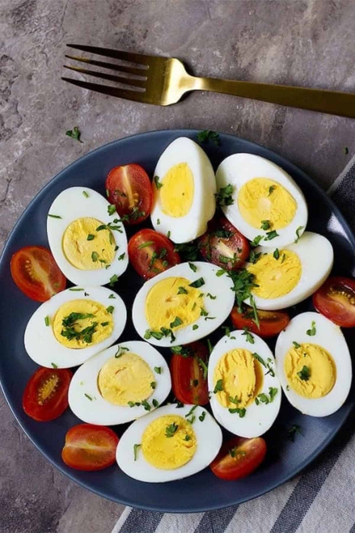 Instant pot hard boiled eggs always turn out perfectly. Learn how to boil eggs in instant pot so they turn our exactly how you want them, soft boiled, medium boiled or hard boiled. 
