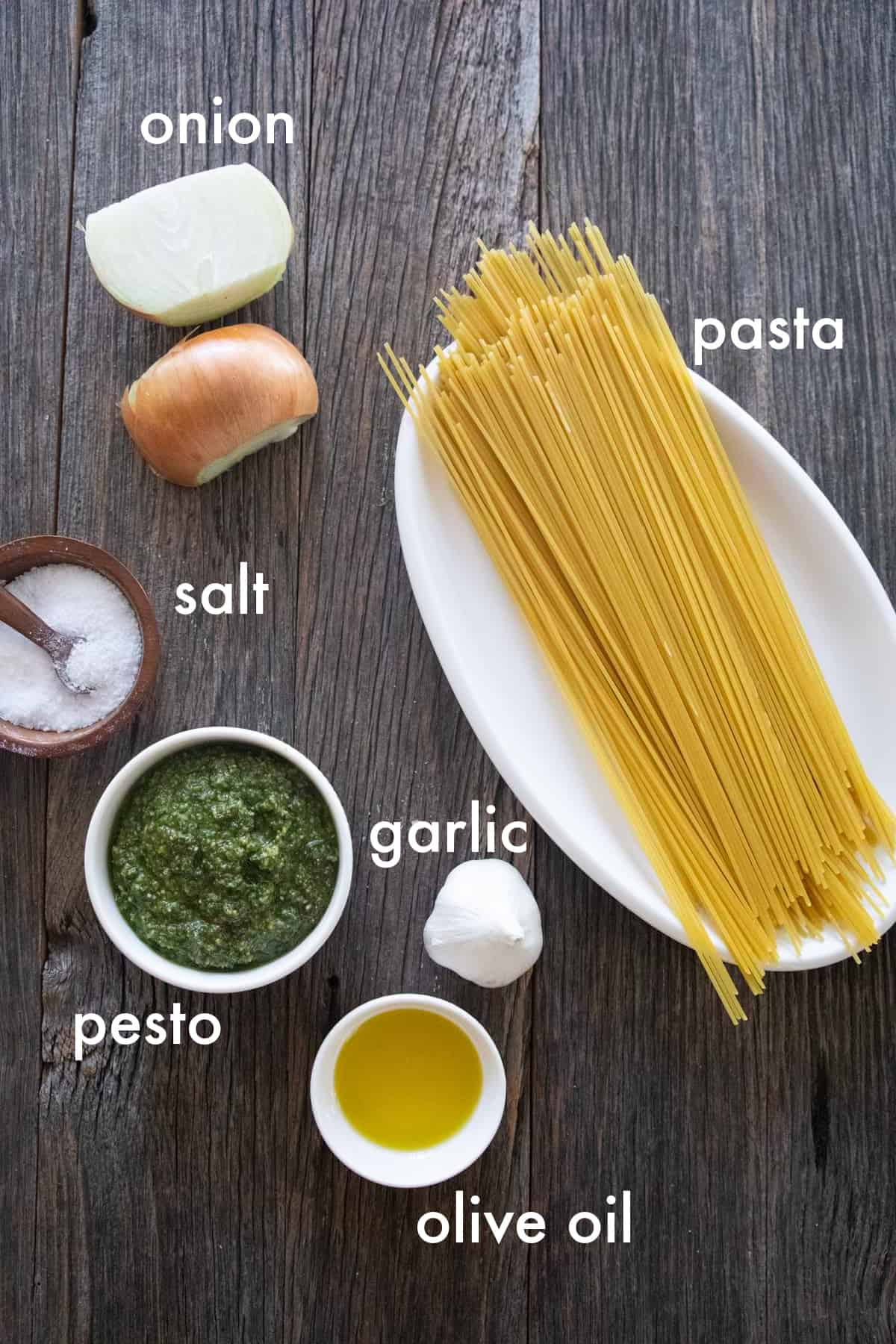 To make this dish you need pesto, pasta, garlic, olive oil and onion. 