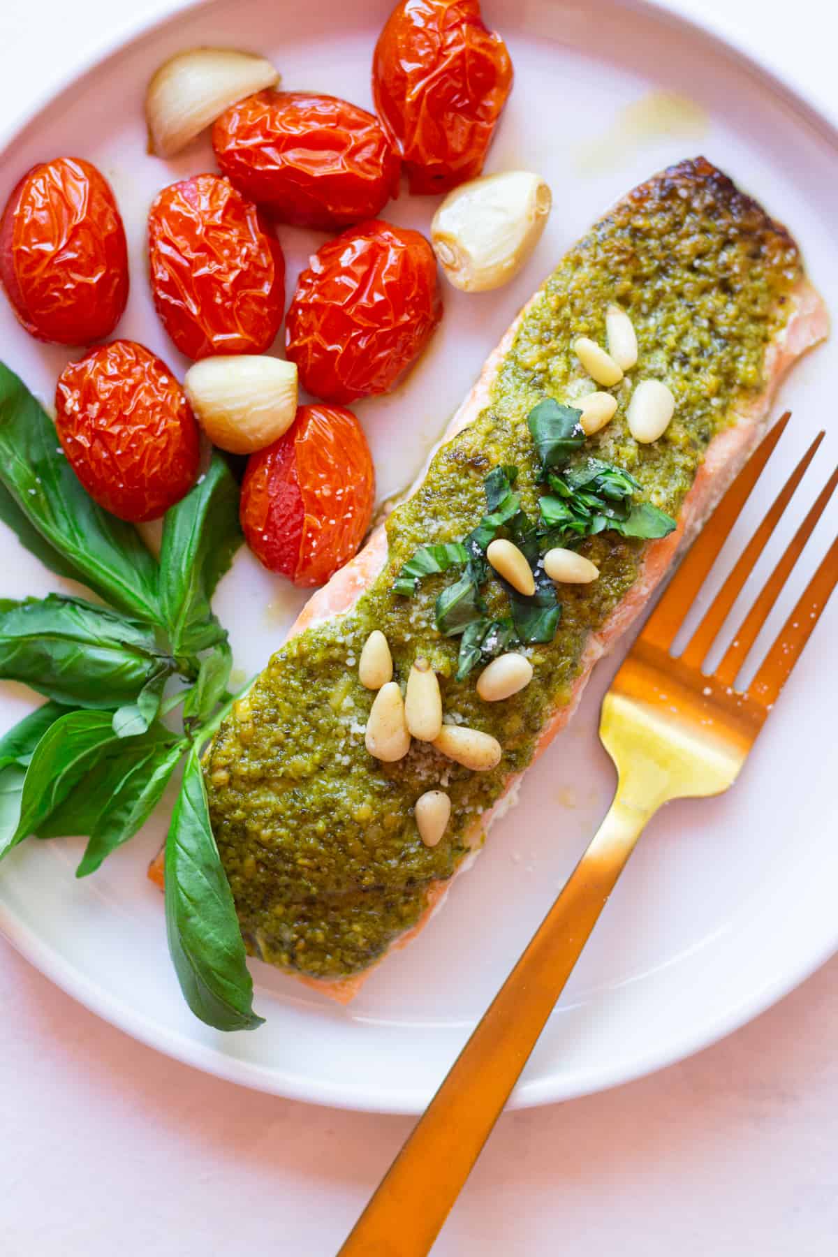 Here is an easy baked pesto salmon recipe that even picky eaters will love! Have dinner on the table within 25 minutes using this simple yet delicious recipe.