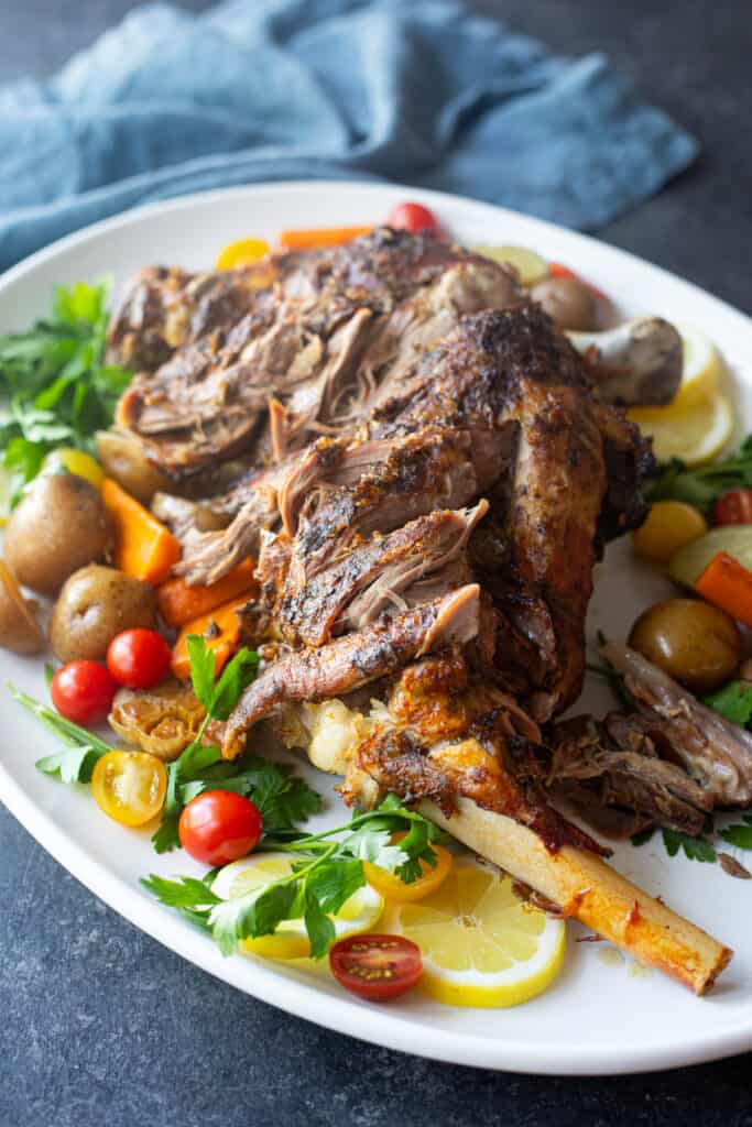 Easy Roasted Leg Of Lamb • Unicorns in the Kitchen